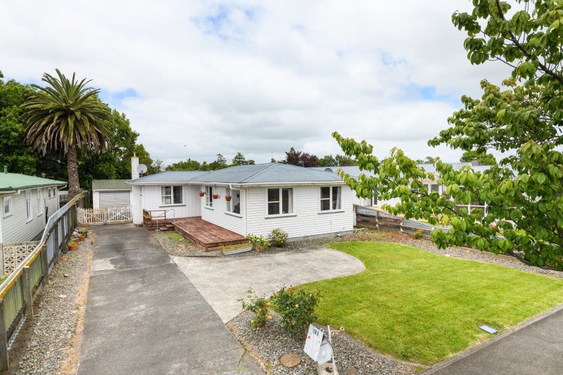 184 Tremaine Avenue, Westbrook, Palmerston North - Carousel 1