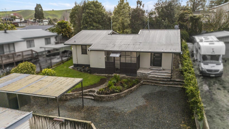 24B Bear Street, Tīrau - Carousel 1