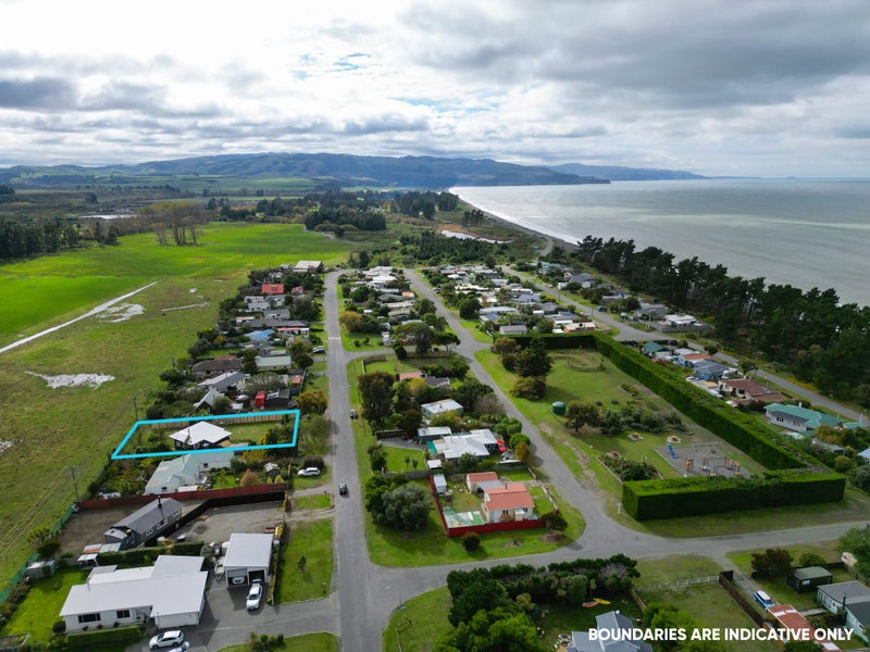 30 Grierson Avenue, Amberley, Amberley - Carousel 13