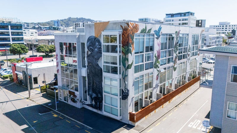 23/19 Pirie Street, Mount Victoria, Wellington - Carousel 1