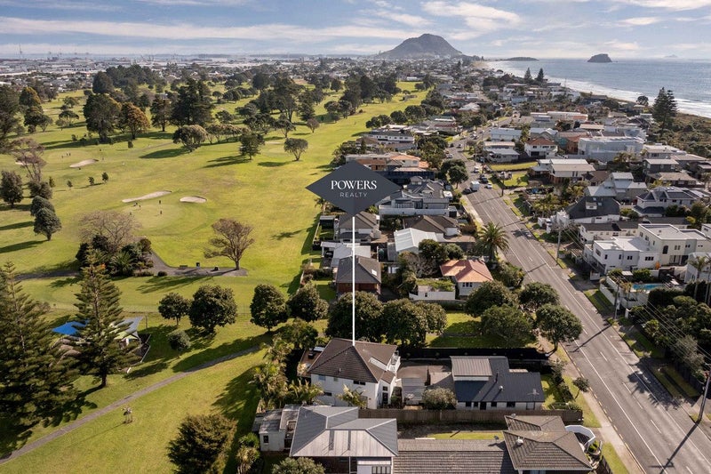 230A Oceanbeach Road, Mount Maunganui, Mount Maunganui - Carousel 1
