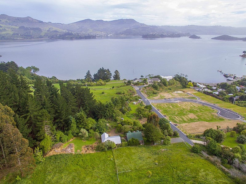 26 Camp Street, Broad Bay, Dunedin - Carousel 34