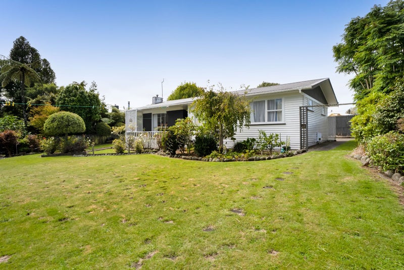 2 Koromiko Street, Inglewood, Inglewood - Carousel 1