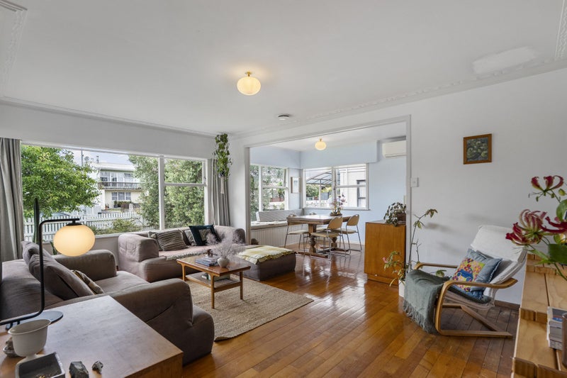 24 Tamariki Avenue, Kelston, Auckland - Carousel 2