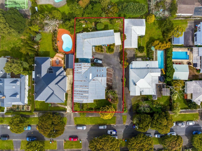 29 Lloyd Avenue, Mount Albert, Auckland - Carousel 10