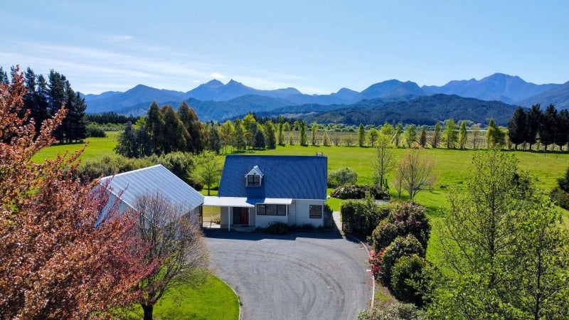 10 Fishtail Vue, Blenheim - Carousel 1