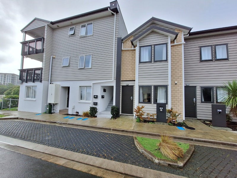 6/4 Wallson Crescent, Wiri, Auckland - Carousel 2
