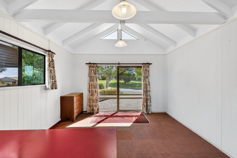 19 Durham Drive, Havelock North, Havelock North - Carousel 16
