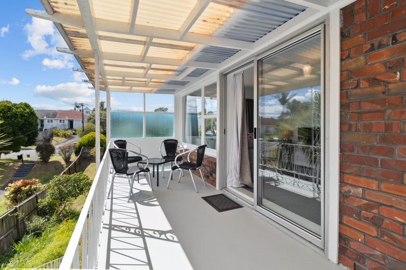 1/3 Opua Street, Belmont, Auckland - Carousel 1