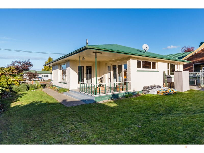 30 Hughes Street, Waimate, Waimate - Carousel 1