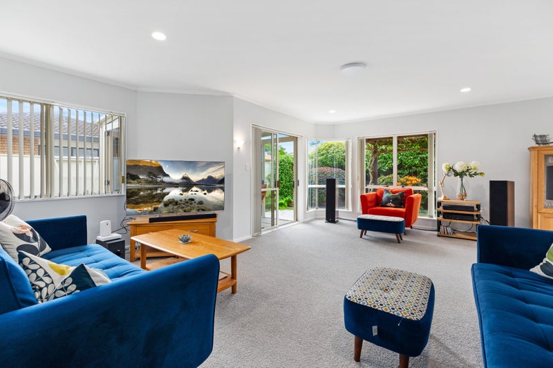 10A Reilly Avenue, Mount Maunganui, Tauranga, Bay Of Plenty - Carousel 1