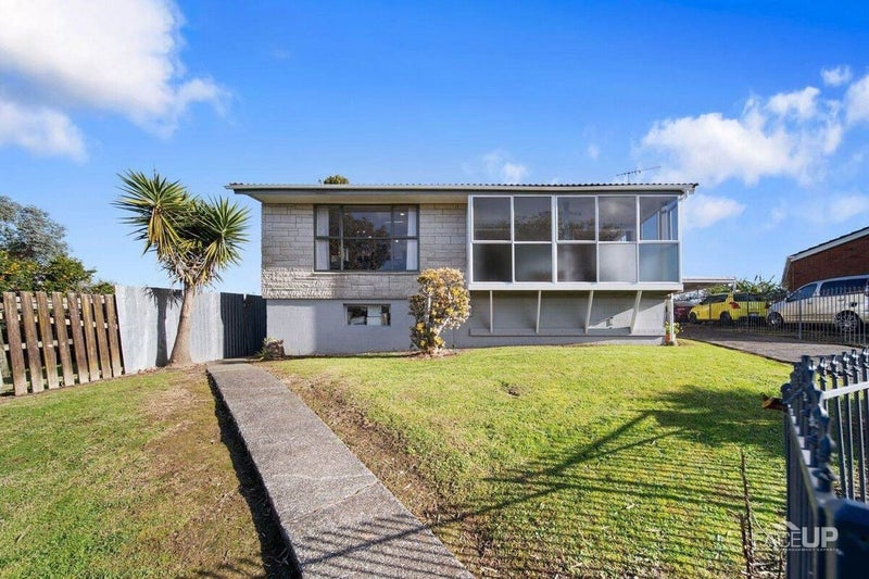 4 Pike Place, Mangere East, Auckland - Carousel 2