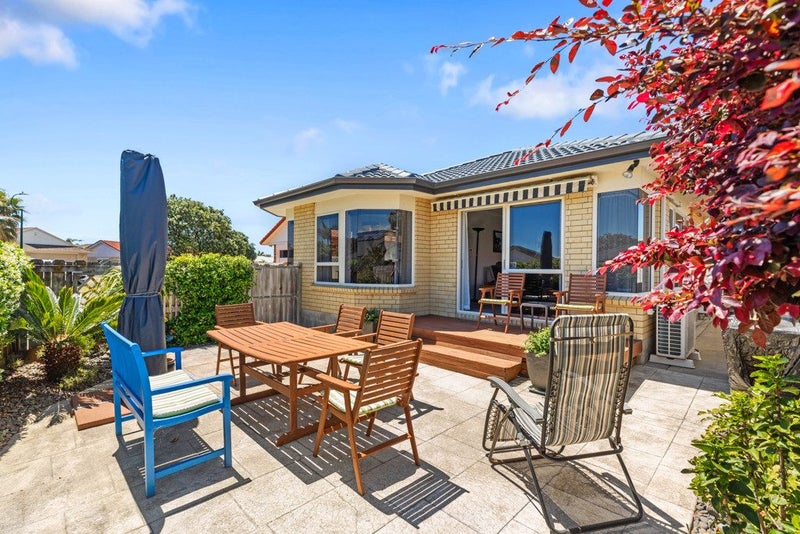 7 Fahey Avenue, Mount Maunganui, Mount Maunganui - Carousel 2