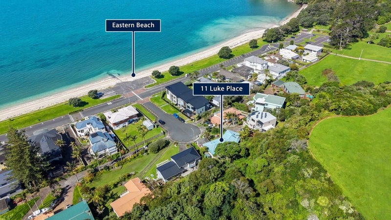 11 Luke Place, Eastern Beach, Auckland - Carousel 7