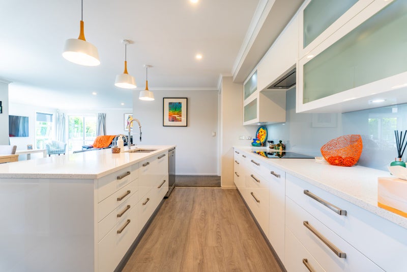 9 Lazarette Loop, Gleniti, Timaru - Carousel 2