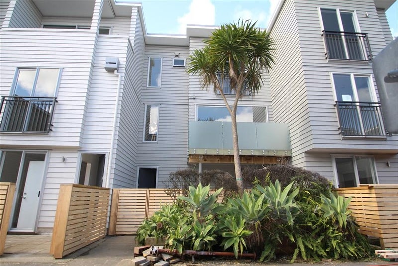 92/32 Edwin Street, Mount Eden, Auckland - Carousel 1