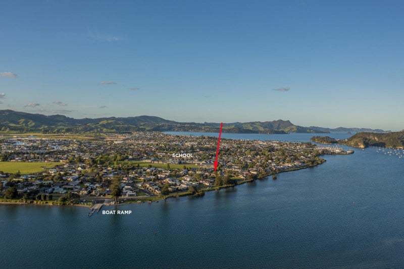 3A Sarah Avenue, Whitianga, Whitianga - Carousel 1