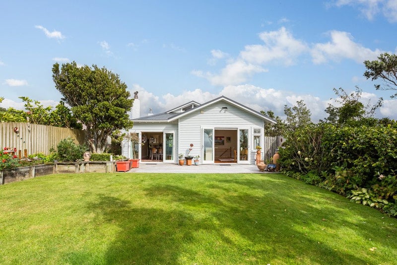 9 Putnam Street, Northland, Wellington - Carousel 2