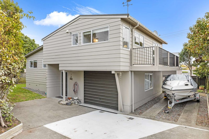 3A Wharewaka Road, Wharewaka, Taupo - Carousel 1