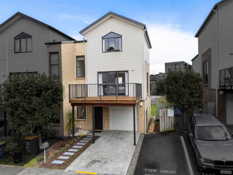 24/172 Mcleod Road, Te Atatu South, Auckland - Carousel 1