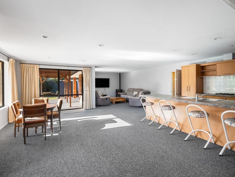 5 Allendale Lane, Lincoln, Lincoln - Carousel 2