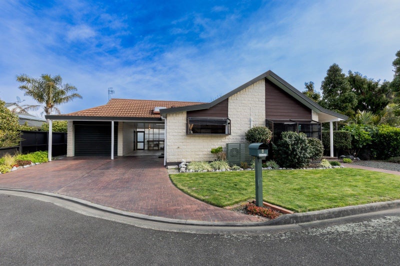 4 Majestic Way, The Wood, Nelson - Carousel 1