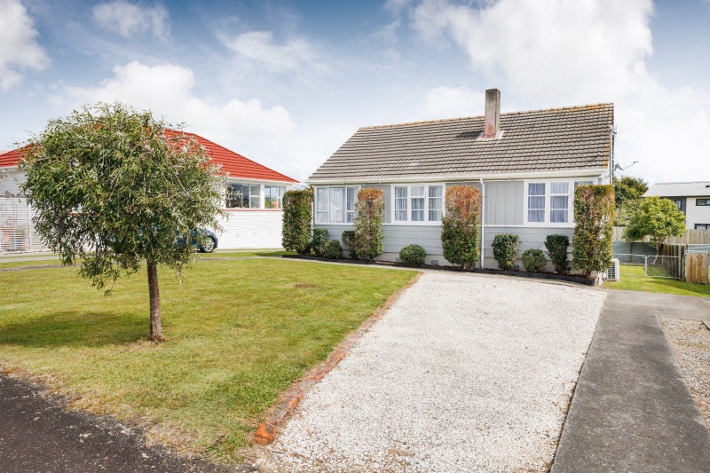 50 Clyde Crescent, Roslyn, Palmerston North - Carousel 19