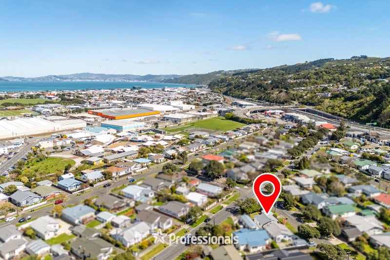 2/17 Beaumont Avenue, Alicetown, Lower Hutt - Carousel 17