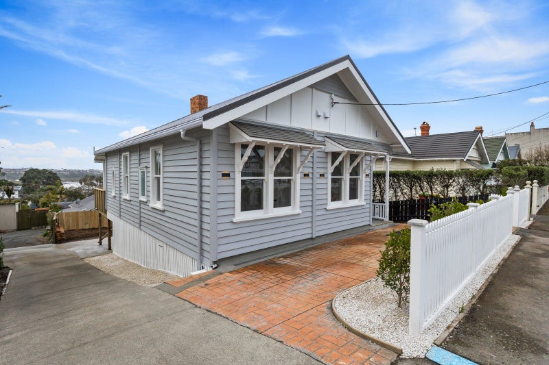 94 Calliope Road, Stanley Point, Auckland - Carousel 2