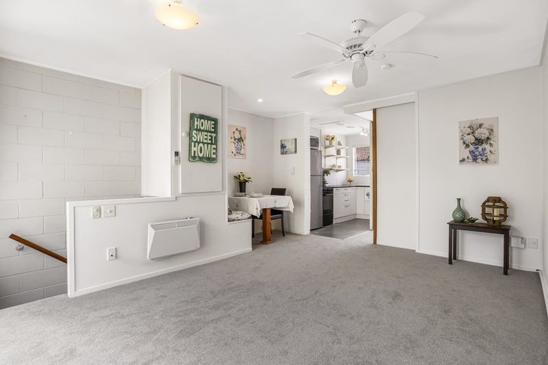 5/25 Inverness Road, Browns Bay, Auckland - Carousel 2