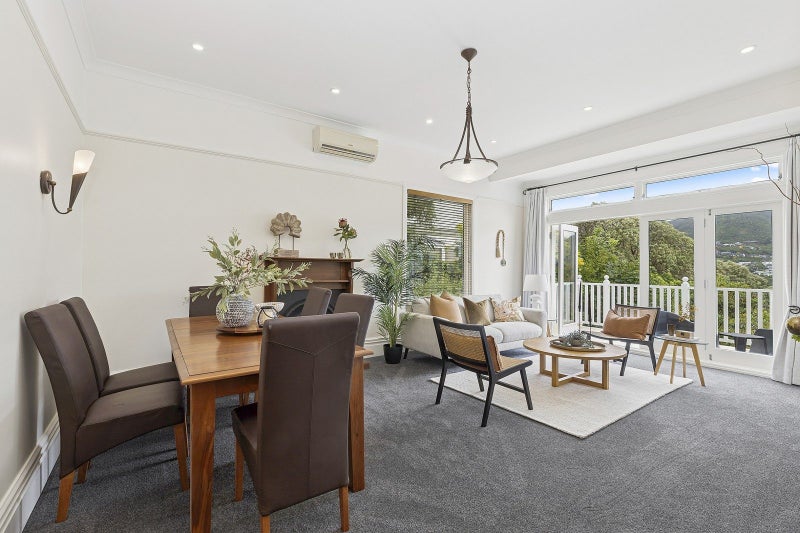 212 Cockayne Road, Ngaio, Wellington - Carousel 1