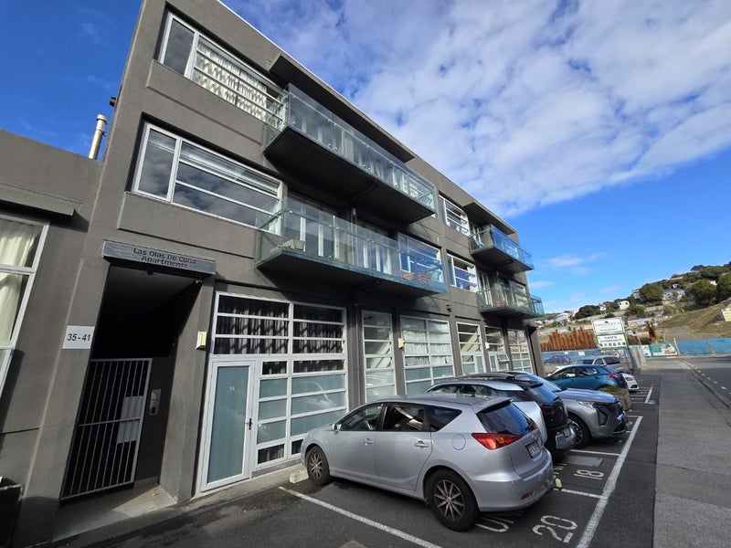 18/35 Torrens Terrace, Mount Cook, Wellington - Carousel 1