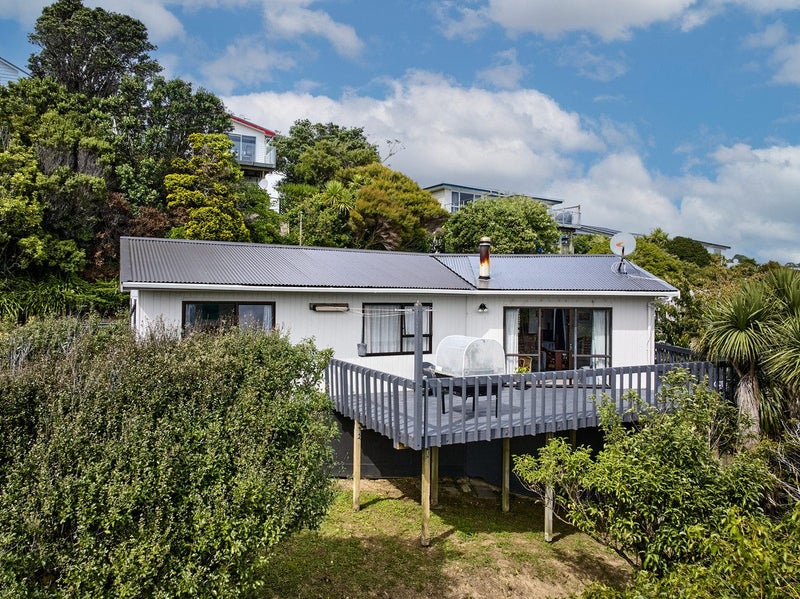 1/13 Eskdale Road, Papakowhai, Porirua, Wellington - Carousel 2
