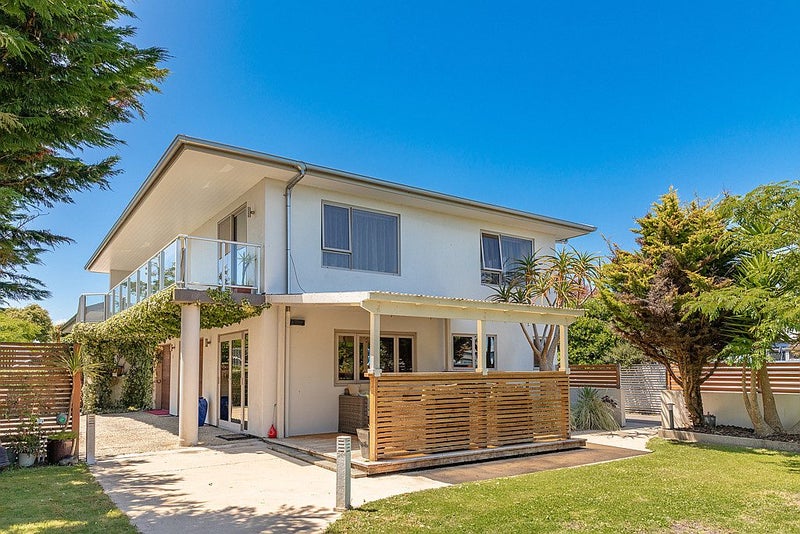 1 Queen Street, Westport, Westport - Carousel 2