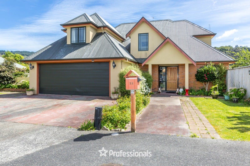 22 Carlow Grove, Birchville, Upper Hutt - Carousel 1