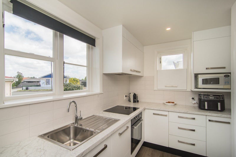 26 Ormsby Street, Temuka - Carousel 2