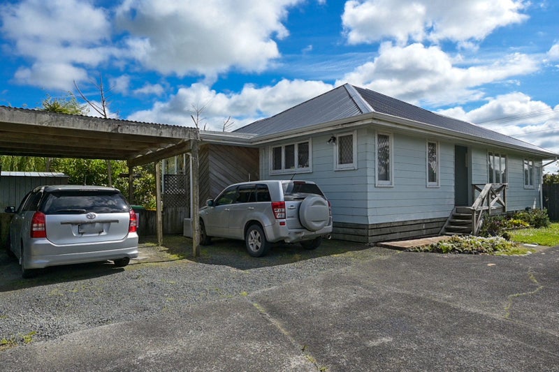 36 Parakai Avenue, Parakai, Helensville, Rodney, Auckland - Carousel 1