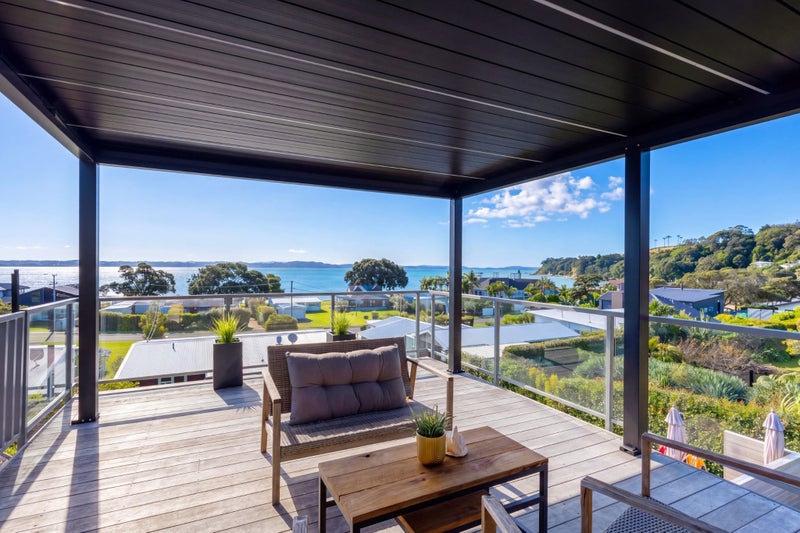22 De Luen Avenue, Tindalls Beach, Rodney, Auckland - Carousel 1