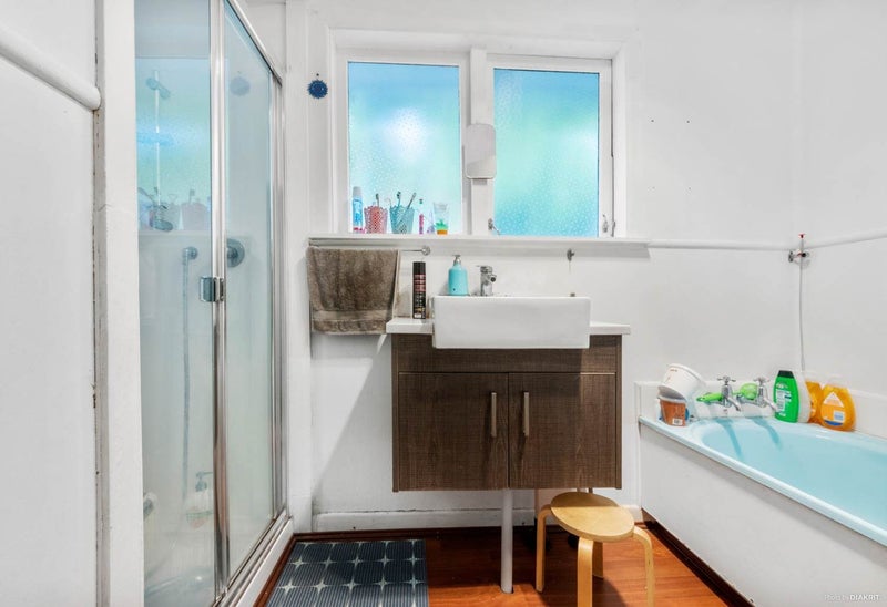 12 Mason Street, New Lynn, Auckland - Carousel 2