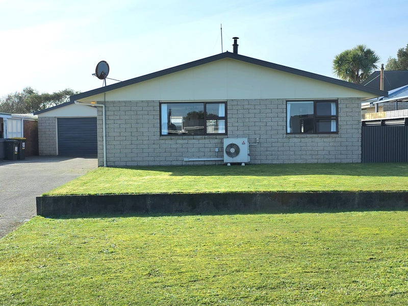 18 Park Street, Hokitika, Hokitika - Carousel 1