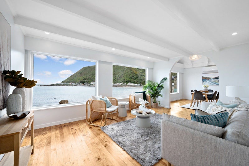 30 Owhiro Bay Parade, Owhiro Bay, Wellington - Carousel 1