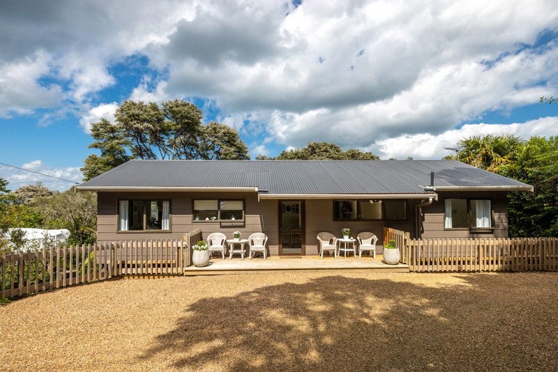 19 Bay Road, Ostend, Waiheke Island, Auckland - Carousel 27