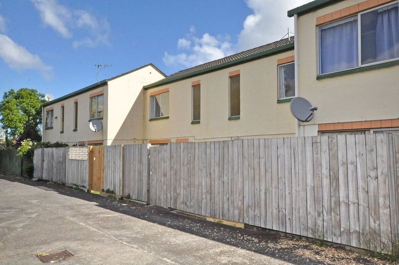 4/1214 New North Road, Mount Albert, Auckland - Carousel 2