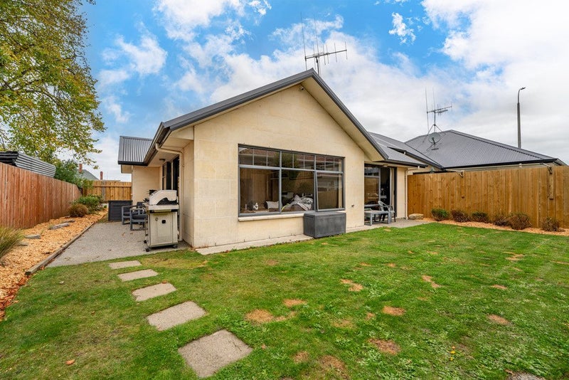 1A Lisava Avenue, Seaview, Timaru - Carousel 1