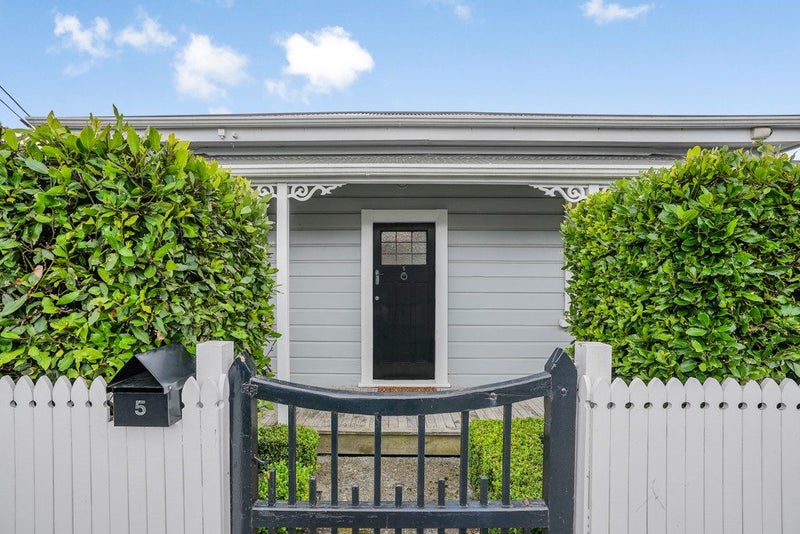 5 Udy Street, Petone, Lower Hutt - Carousel 1
