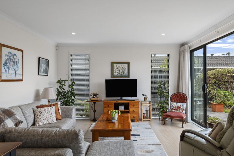 31A Gamblins Road, Saint Martins, Christchurch - Carousel 2