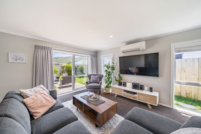 27 Brian Hughes Road, Wainuiomata, Lower Hutt - Carousel 2