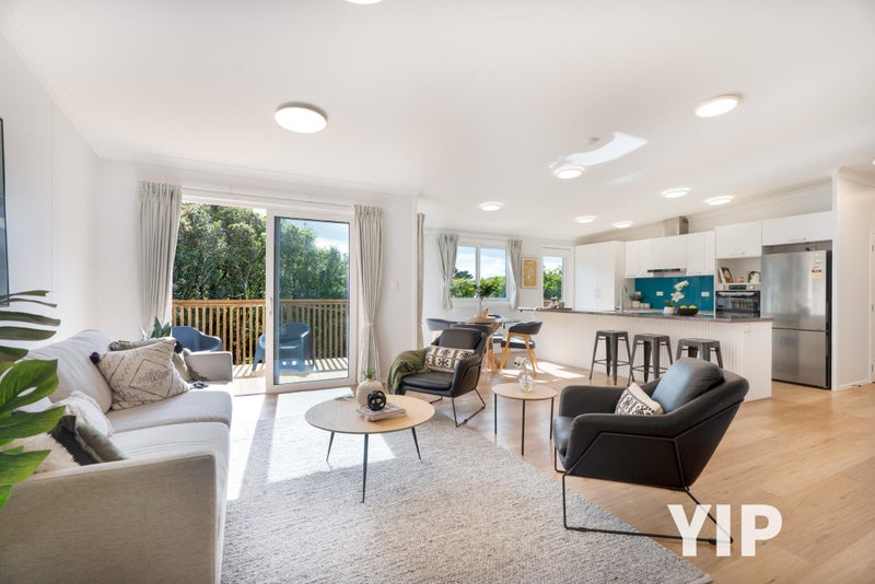 23 Padnell Crescent, Paparangi, Wellington - Carousel 2