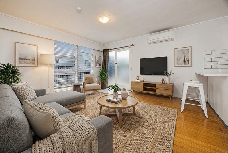 2/8 James Road, Manurewa, Auckland - Carousel 2