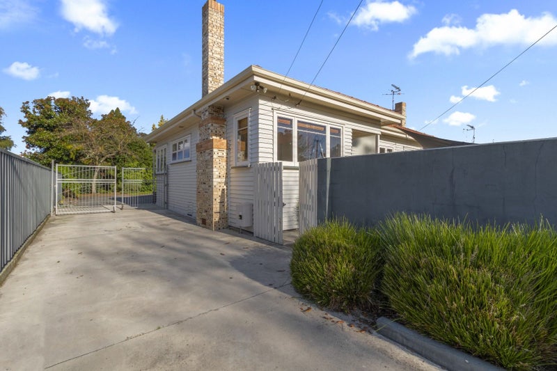 73 Maeroa Road, Maeroa, Hamilton - Carousel 22